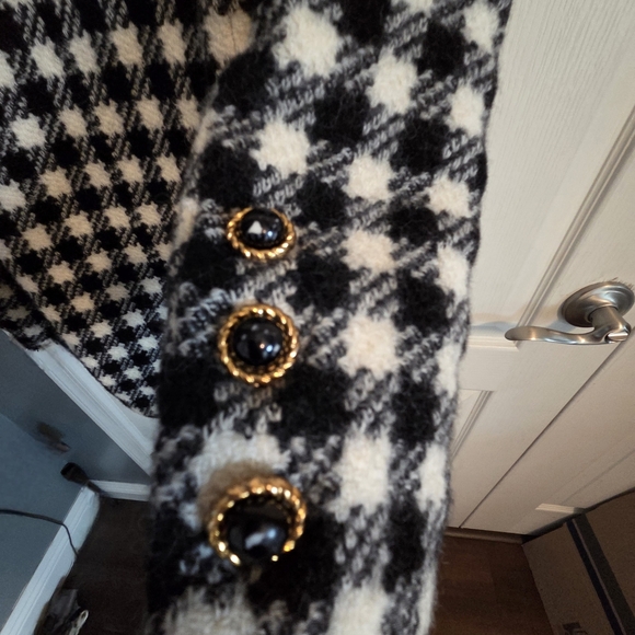 Albert Nipon Black and White Checkered Blazer - Picture 5 of 10